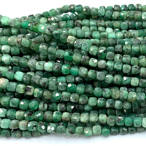 15.5 " Veemake Natural Genuine Gemstones Green Emerald Faceted Irregular Cube Beads Small Making Necklaces Bracelets Jewelry Beads 06826